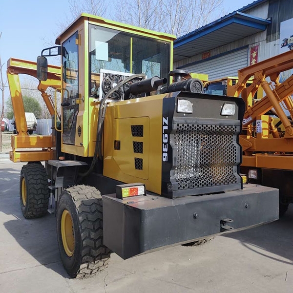 公路護(hù)欄打樁機(jī)