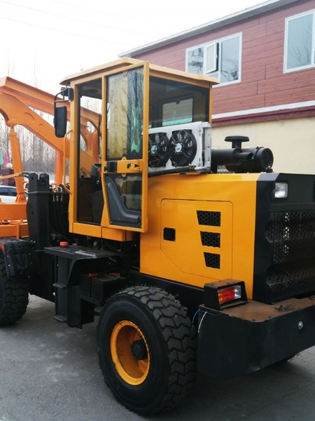 公路護(hù)欄打樁機(jī)